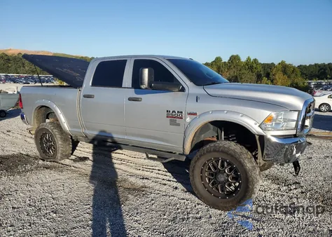 2015 Ram 2500 St z USA, uszkodzony, nr VIN 3C6UR5CJ0FG668093